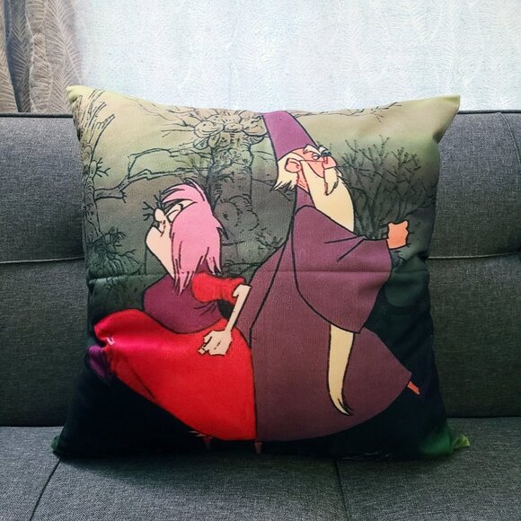 NEW Wizards Duel Sword In the Stone Merlin Mad Madame Mim 18x18 Throw Pillow Inc - Picture 7 of 7